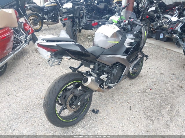 2021 Kawasaki Ex400 მანქანა იყიდება აუქციონზე, vin: JKAEXKG19MDAD1248, აუქციონის ნომერი: 44892220