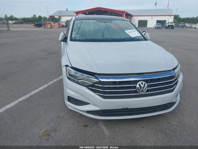 Продажа на аукционе авто 2019 Volkswagen Jetta 1.4t R-line/1.4t S/1.4t Se, vin: 3VWC57BU7KM009573, номер лота: 44892242