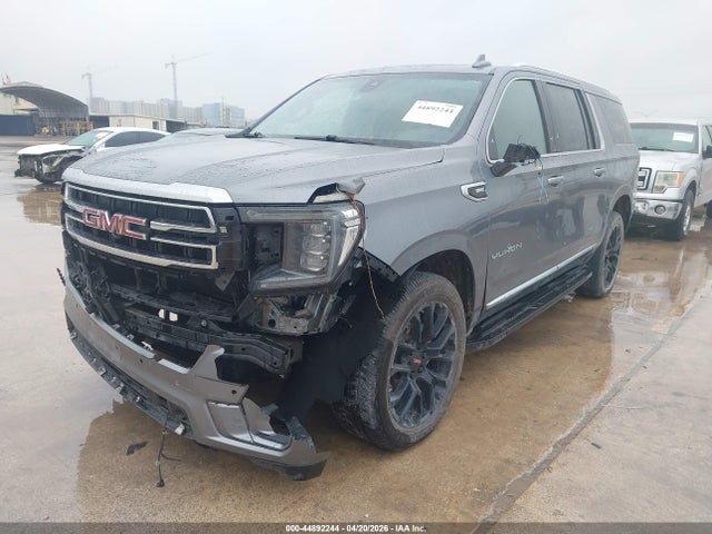 1GKS1GKD3NR224370 GMC Yukon Xl 2wd Slt