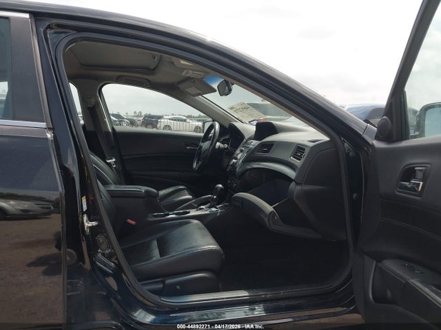 44892271 :رقم المزاد ، 19VDE1F54DE002853 vin ، 2013 Acura Ilx 2.0l مزاد بيع