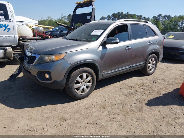 2011 Kia Sorento Lx მანქანა იყიდება აუქციონზე, vin: 5XYKTCA14BG156466, აუქციონის ნომერი: 44892286