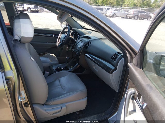 2011 Kia Sorento Lx მანქანა იყიდება აუქციონზე, vin: 5XYKTCA14BG156466, აუქციონის ნომერი: 44892286