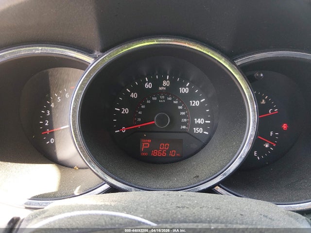 2011 Kia Sorento Lx მანქანა იყიდება აუქციონზე, vin: 5XYKTCA14BG156466, აუქციონის ნომერი: 44892286