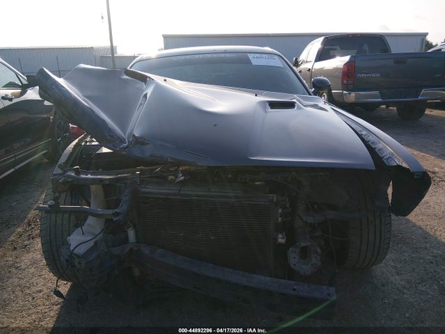 44892296 :رقم المزاد ، 2C3CDYBT0EH142606 vin ، 2014 Dodge Challenger R/t مزاد بيع