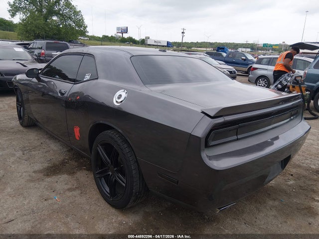 44892296 :رقم المزاد ، 2C3CDYBT0EH142606 vin ، 2014 Dodge Challenger R/t مزاد بيع