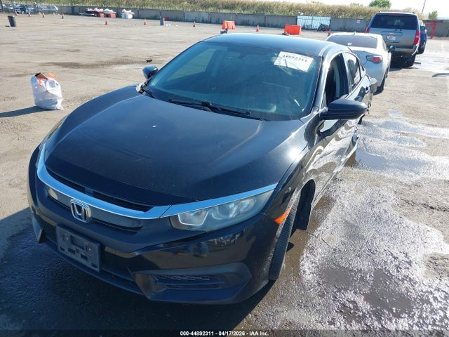 2HGFC2F51JH557384 Honda Civic Lx