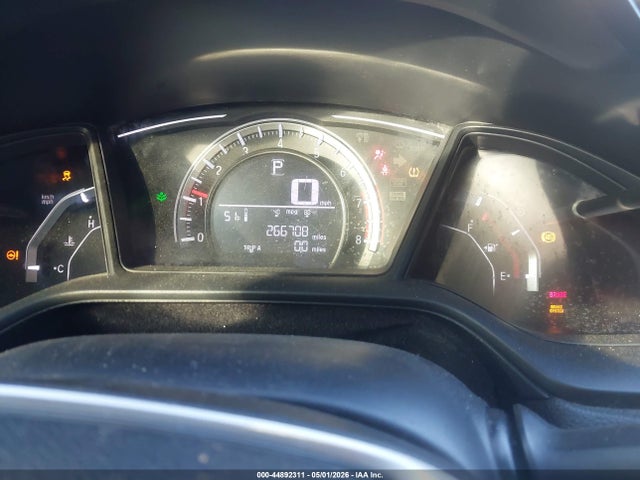 2HGFC2F51JH557384 Honda Civic Lx