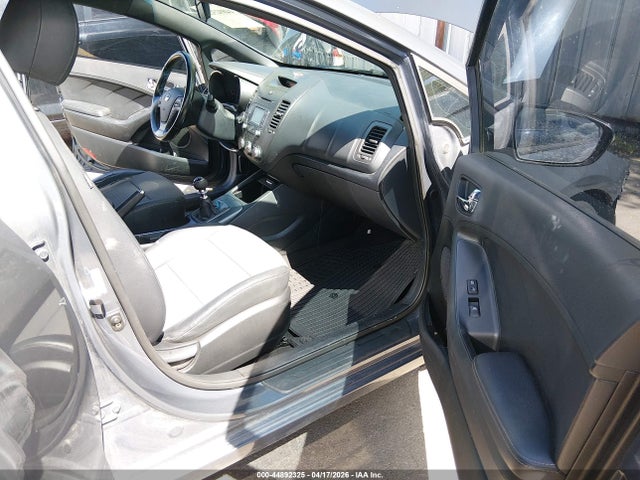 KNAFZ5A35G5619211 KIA FORTE SX