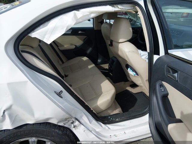 Продаж на аукціоні авто 2013 Volkswagen Jetta 2.5l Se, vin: 3VWDP7AJ2DM422509, номер лоту: 44892327