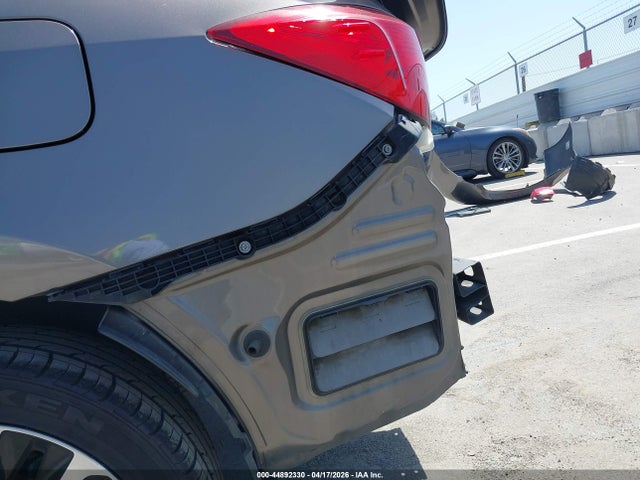 Toyota COROLLA SE 2017 2T1BURHEXHC762822 Image 19