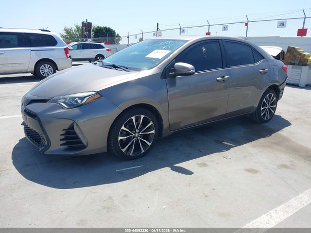 Toyota COROLLA SE 2017 2T1BURHEXHC762822 Image 2
