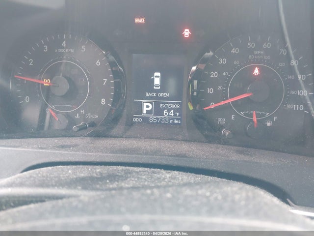5TDKK3DC6FS674779 Toyota Sienna Le 8 Passenger