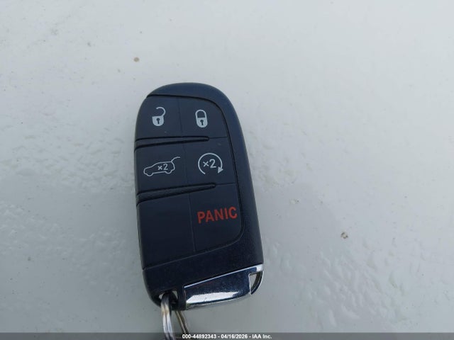3C4NJDDB3JT480173 Jeep Compass Trailhawk 4x4
