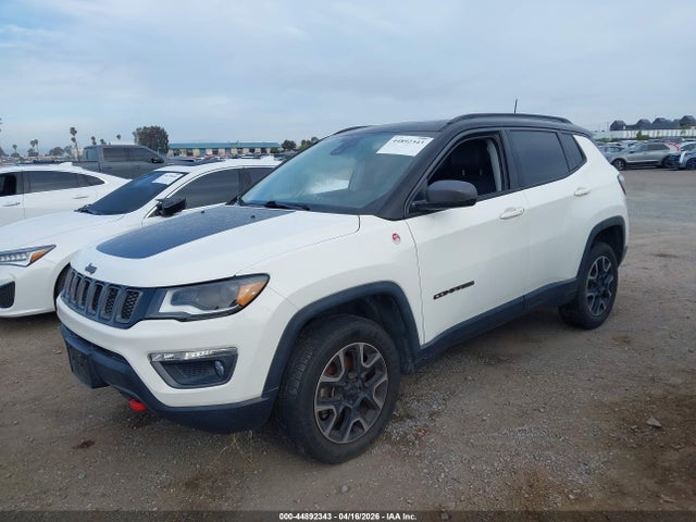 3C4NJDDB3JT480173 Jeep Compass Trailhawk 4x4