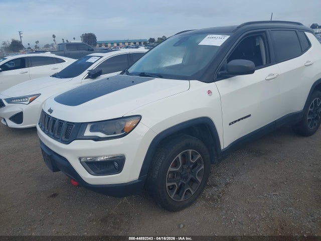 3C4NJDDB3JT480173 Jeep Compass Trailhawk 4x4