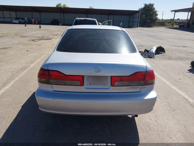 Продажа на аукционе авто 2001 Honda Accord 2.3 Lx, vin: 1HGCG66581A111231, номер лота: 44892352