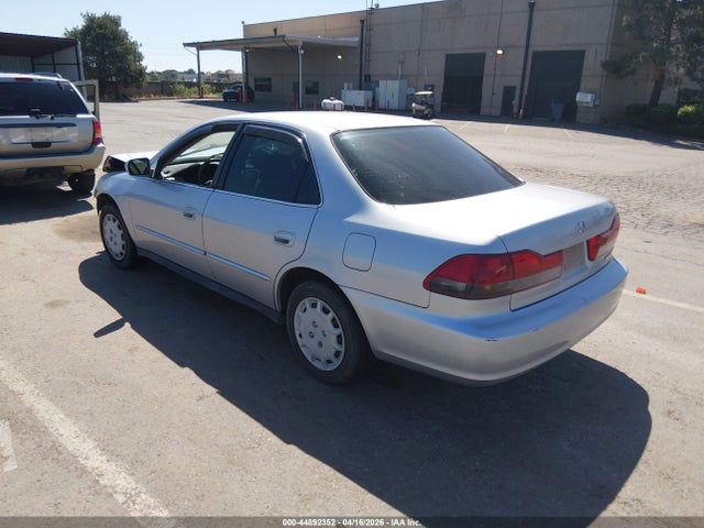 Продажа на аукционе авто 2001 Honda Accord 2.3 Lx, vin: 1HGCG66581A111231, номер лота: 44892352
