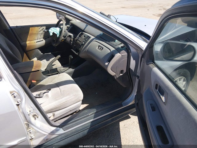 Продажа на аукционе авто 2001 Honda Accord 2.3 Lx, vin: 1HGCG66581A111231, номер лота: 44892352