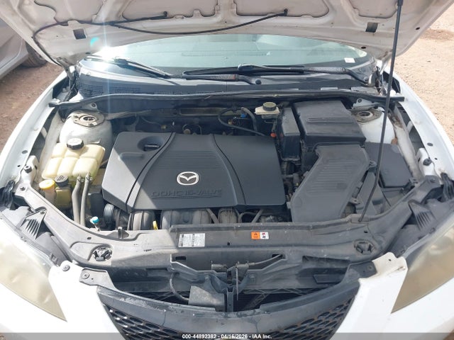 44892382 :رقم المزاد ، JM1BK12F041187587 vin ، 2004 Mazda Mazda3 I مزاد بيع