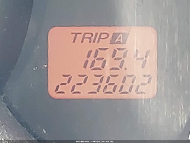 44892382 :رقم المزاد ، JM1BK12F041187587 vin ، 2004 Mazda Mazda3 I مزاد بيع