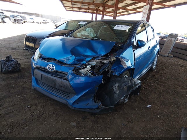 44892396 :رقم المزاد ، JTDKDTB34H1593423 vin ، 2017 Toyota Prius C Two مزاد بيع
