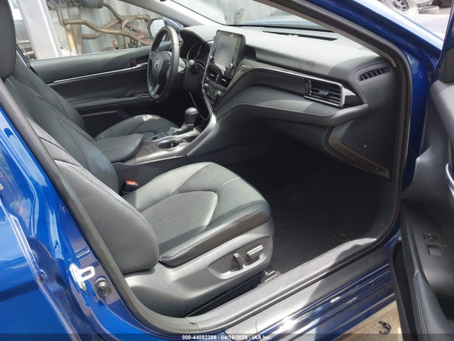 Auction sale of the 2023 Toyota Camry Xse Hybrid, vin: 4T1K31AK4PU055720, lot number: 44892399