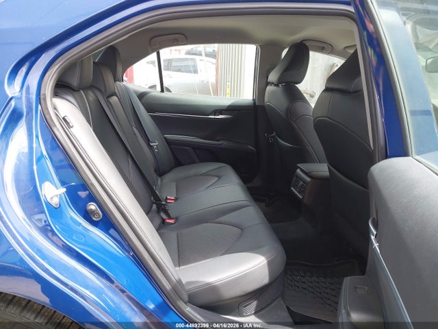 Auction sale of the 2023 Toyota Camry Xse Hybrid, vin: 4T1K31AK4PU055720, lot number: 44892399