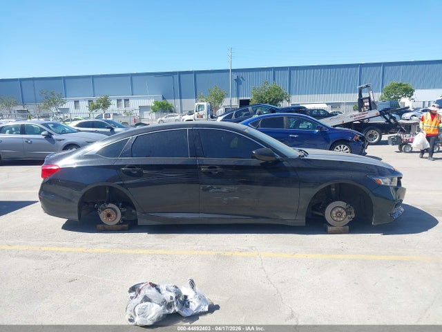 Auction sale of the 2022 Honda Accord Sport, vin: 1HGCV1F35NA051339, lot number: 44892403