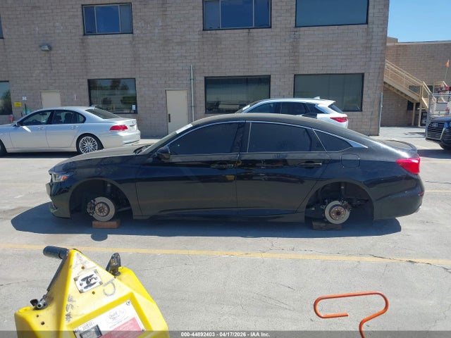 Auction sale of the 2022 Honda Accord Sport, vin: 1HGCV1F35NA051339, lot number: 44892403