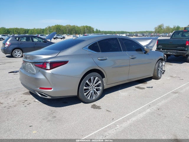 44892420 :رقم المزاد ، 58ADZ1B18LU057471 vin ، 2020 Lexus Es 350 مزاد بيع