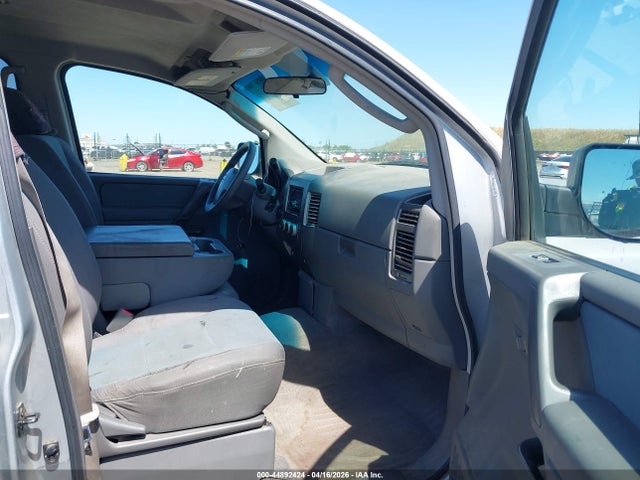 44892424 :رقم المزاد ، 1N6AA07B35N519222 vin ، 2005 Nissan Titan Xe مزاد بيع