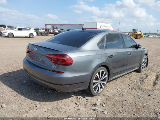 2018 VOLKSWAGEN PASSAT 1VWJM7A37JC048425 Photo 3