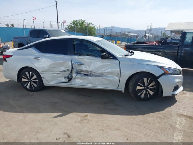 Продажа на аукционе авто 2022 Nissan Altima Sv Fwd, vin: 1N4BL4DV8NN357472, номер лота: 44892446