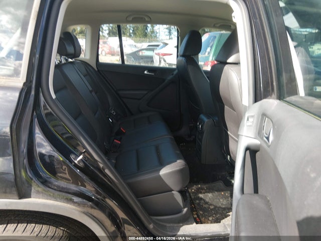 2016 VOLKSWAGEN TIGUAN WVGBV7AX9GW031782 Photo 7