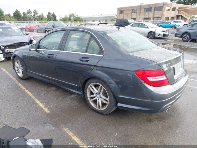 WDDGF4HB8ER304308 Mercedes-Benz C 250 Sport