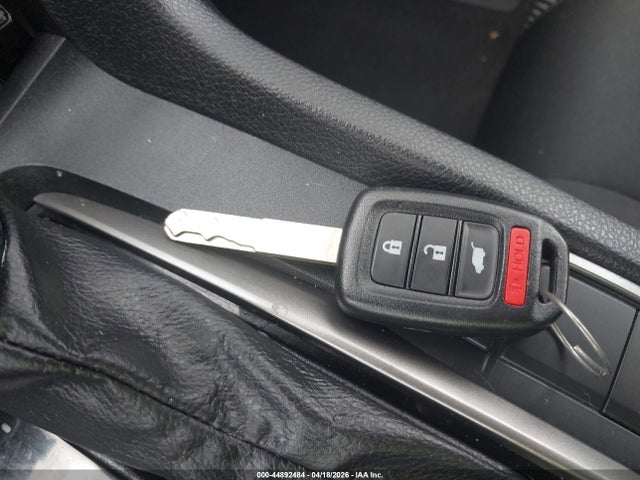 2019 Honda Civic Lx მანქანა იყიდება აუქციონზე, vin: SHHFK7H30KU200245, აუქციონის ნომერი: 44892484