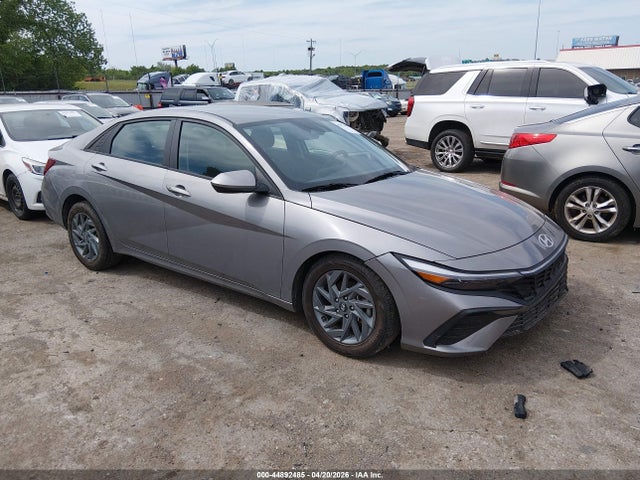 2024 HYUNDAI ELANTRA KMHLM4DG0RU705625