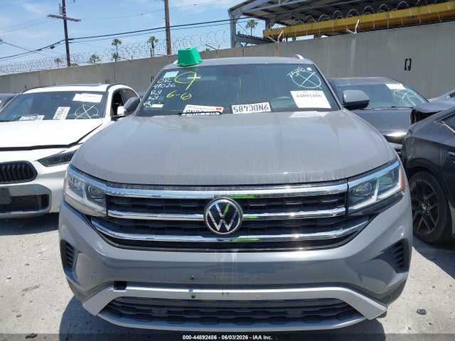 44892486 :رقم المزاد ، 1V2JC2CA4MC215783 vin ، 2021 Volkswagen Atlas Cross Sport 2.0t Se W/technology مزاد بيع
