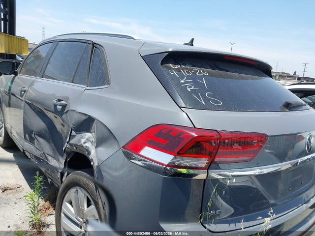 44892486 :رقم المزاد ، 1V2JC2CA4MC215783 vin ، 2021 Volkswagen Atlas Cross Sport 2.0t Se W/technology مزاد بيع