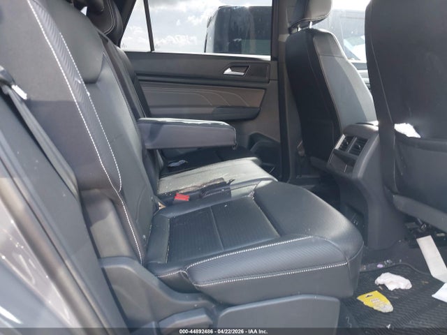 44892486 :رقم المزاد ، 1V2JC2CA4MC215783 vin ، 2021 Volkswagen Atlas Cross Sport 2.0t Se W/technology مزاد بيع