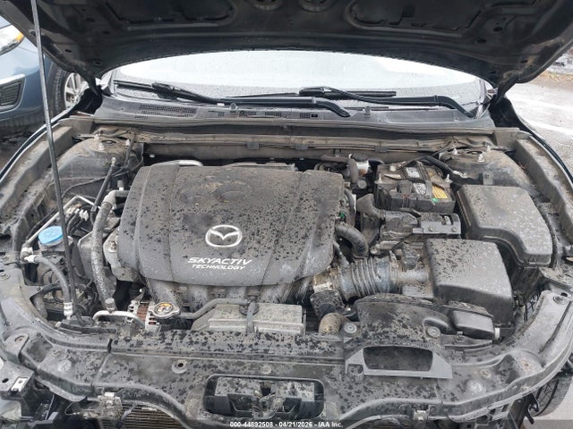 44892508 :رقم المزاد ، JM1BN1L34J1158021 vin ، 2018 Mazda Mazda3 Touring مزاد بيع