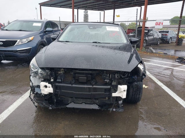 44892508 :رقم المزاد ، JM1BN1L34J1158021 vin ، 2018 Mazda Mazda3 Touring مزاد بيع
