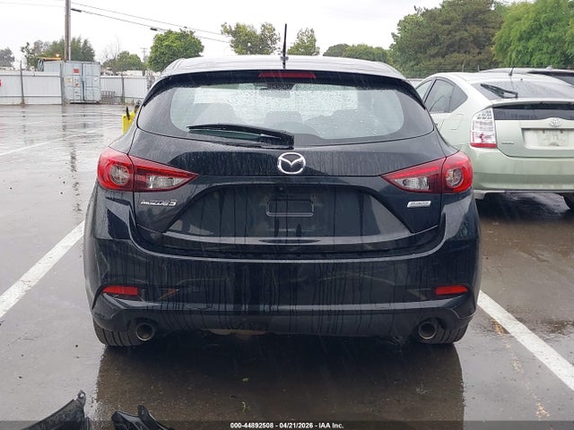 44892508 :رقم المزاد ، JM1BN1L34J1158021 vin ، 2018 Mazda Mazda3 Touring مزاد بيع