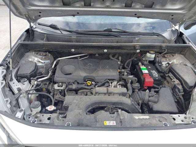 JTMW1RFV6KJ014318 Toyota Rav4 Xle