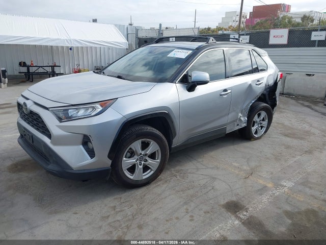 JTMW1RFV6KJ014318 Toyota Rav4 Xle
