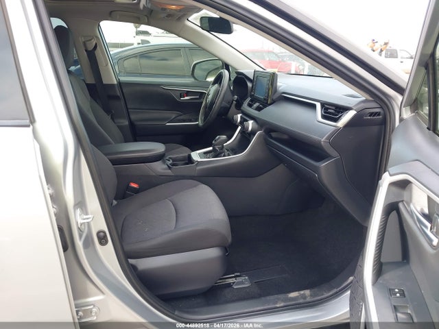 JTMW1RFV6KJ014318 Toyota Rav4 Xle