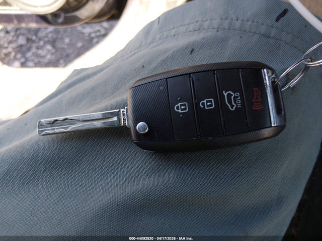 44892520 :رقم المزاد ، KNDPM3AC7H7286588 vin ، 2017 Kia Sportage Lx مزاد بيع