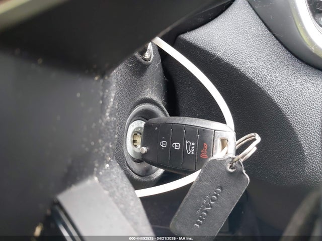 5XYPG4A55KG489374 KIA Sorento 3.3l Lx