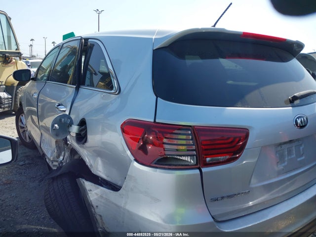 5XYPG4A55KG489374 KIA Sorento 3.3l Lx