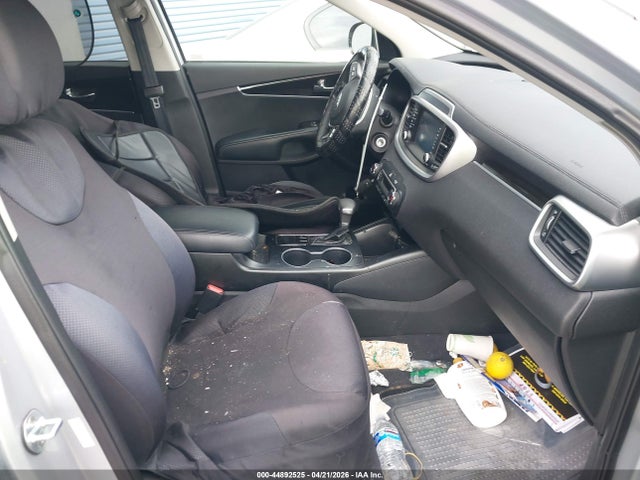 5XYPG4A55KG489374 KIA Sorento 3.3l Lx